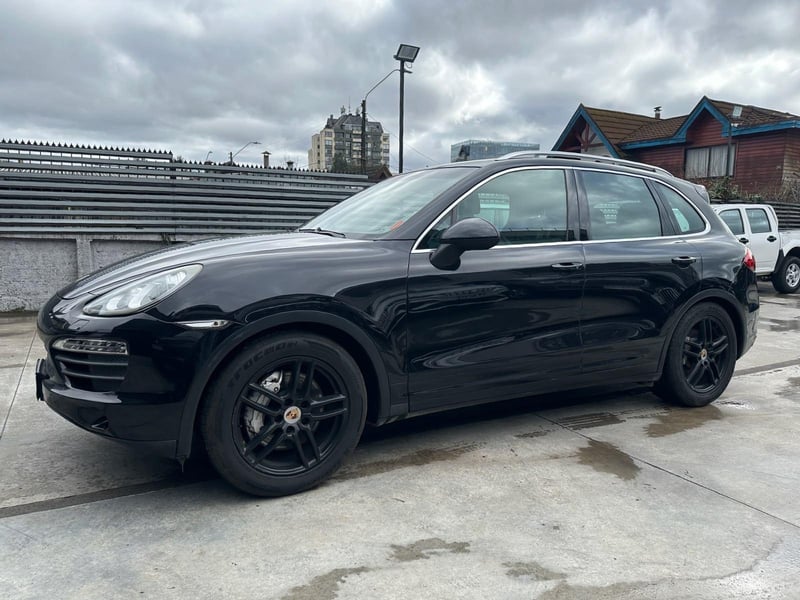 Porsche CAYENNE 2014