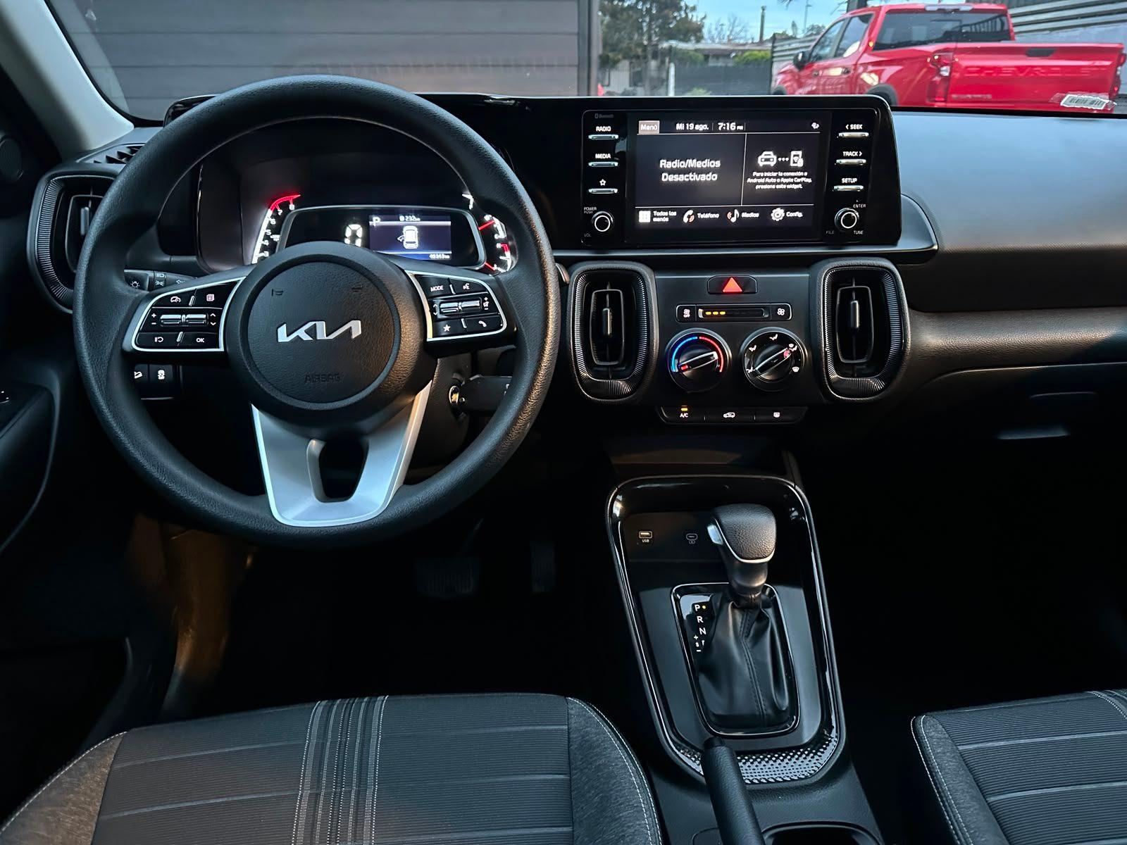Kia SONET 2025 - Imagen 8 de 19
