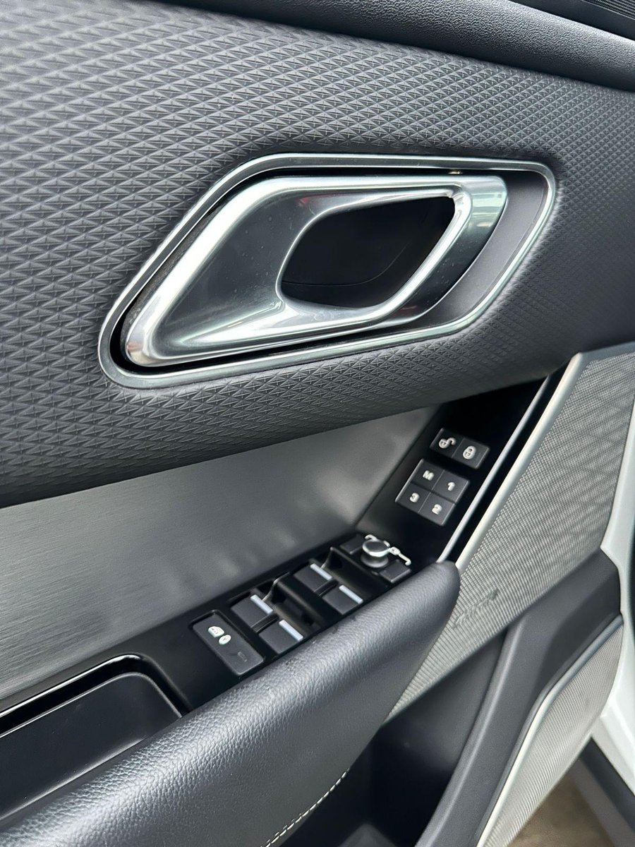Land Rover RANGER ROVER VELAR 2018 - Imagen 10 de 19