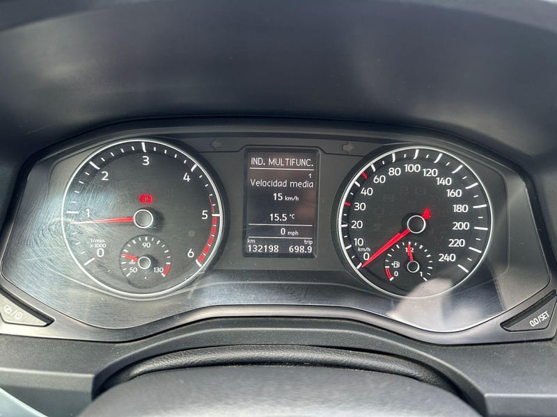 Volkswagen Amarok 2023 - Imagen 12 de 18