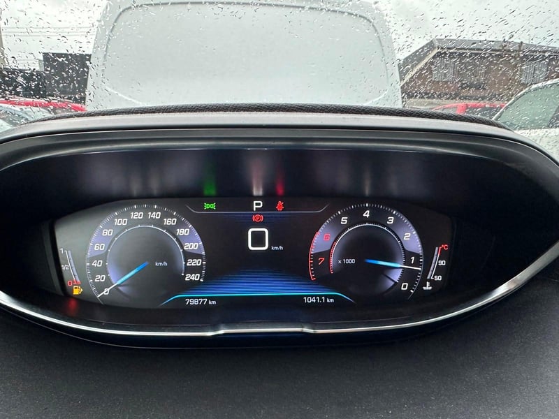Peugeot 3008 2020 - Imagen 13 de 19
