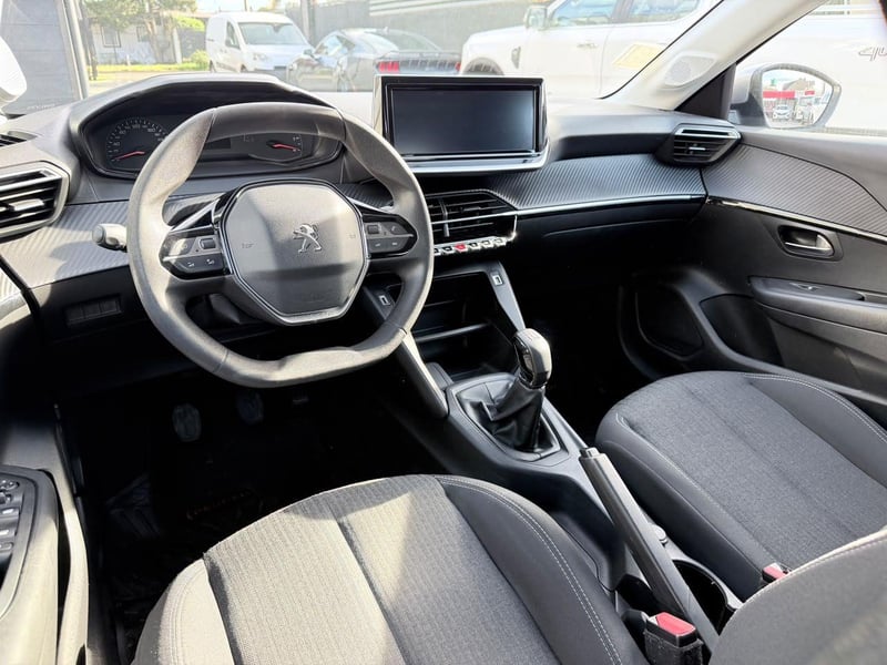 Peugeot 208 2023 - Imagen 17 de 19