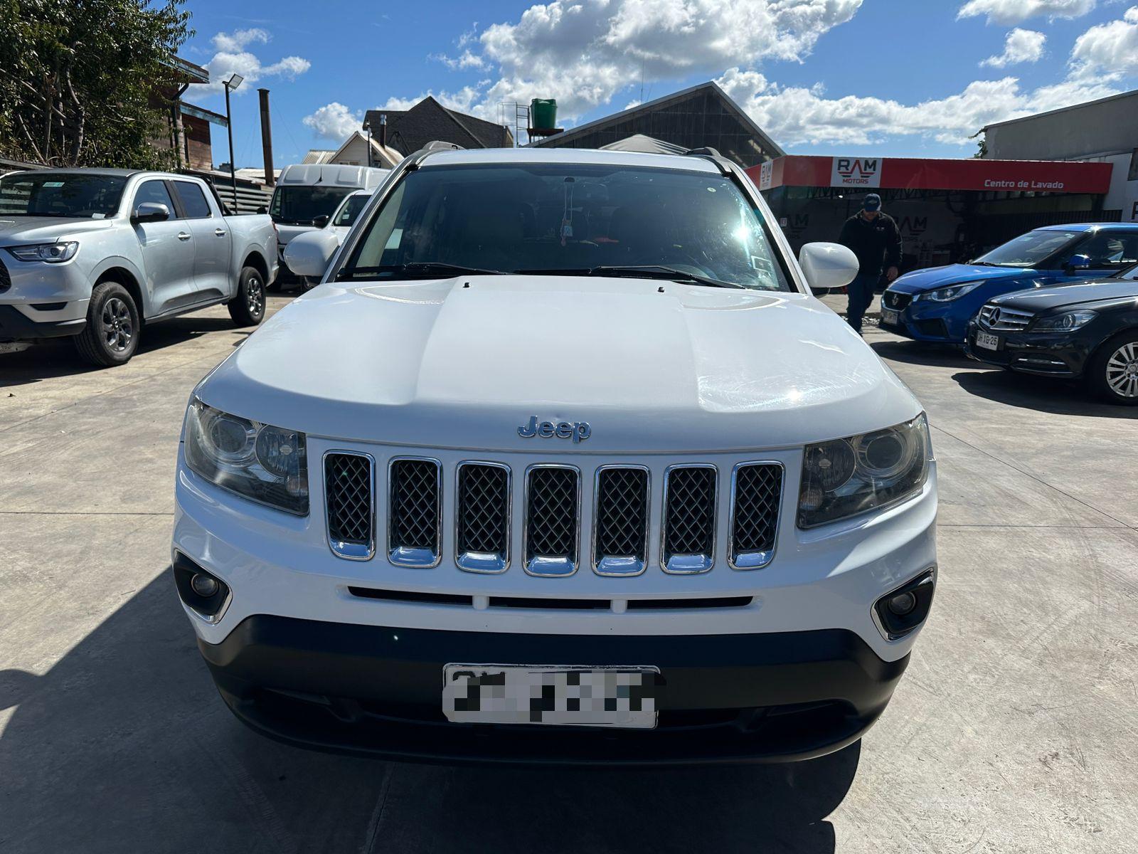 Jeep COMPASS 2015 - Foto 2 de 19