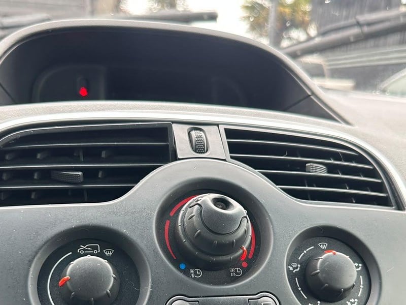 Renault KANGOO 2022 - Imagen 14 de 20