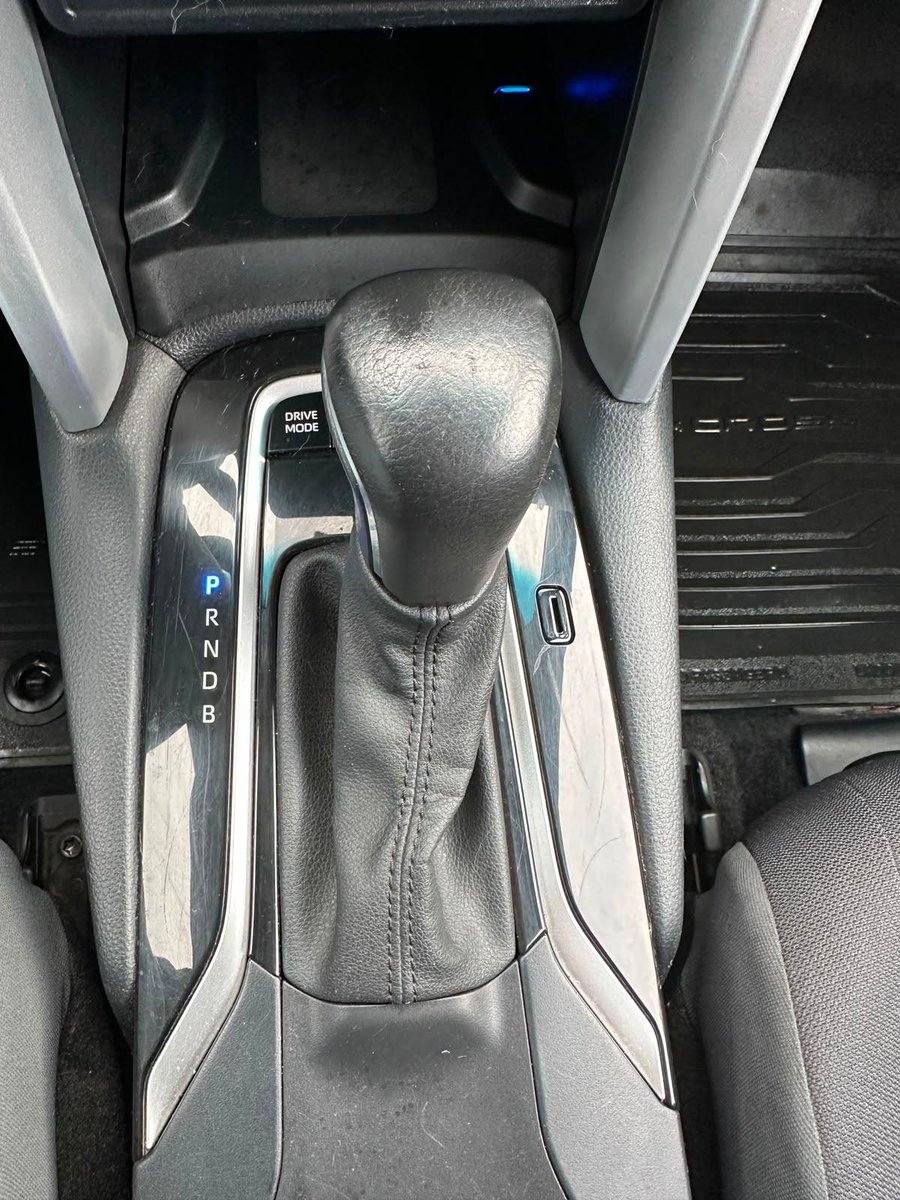 Toyota COROLLA CROSS 2022 - Imagen 15 de 18