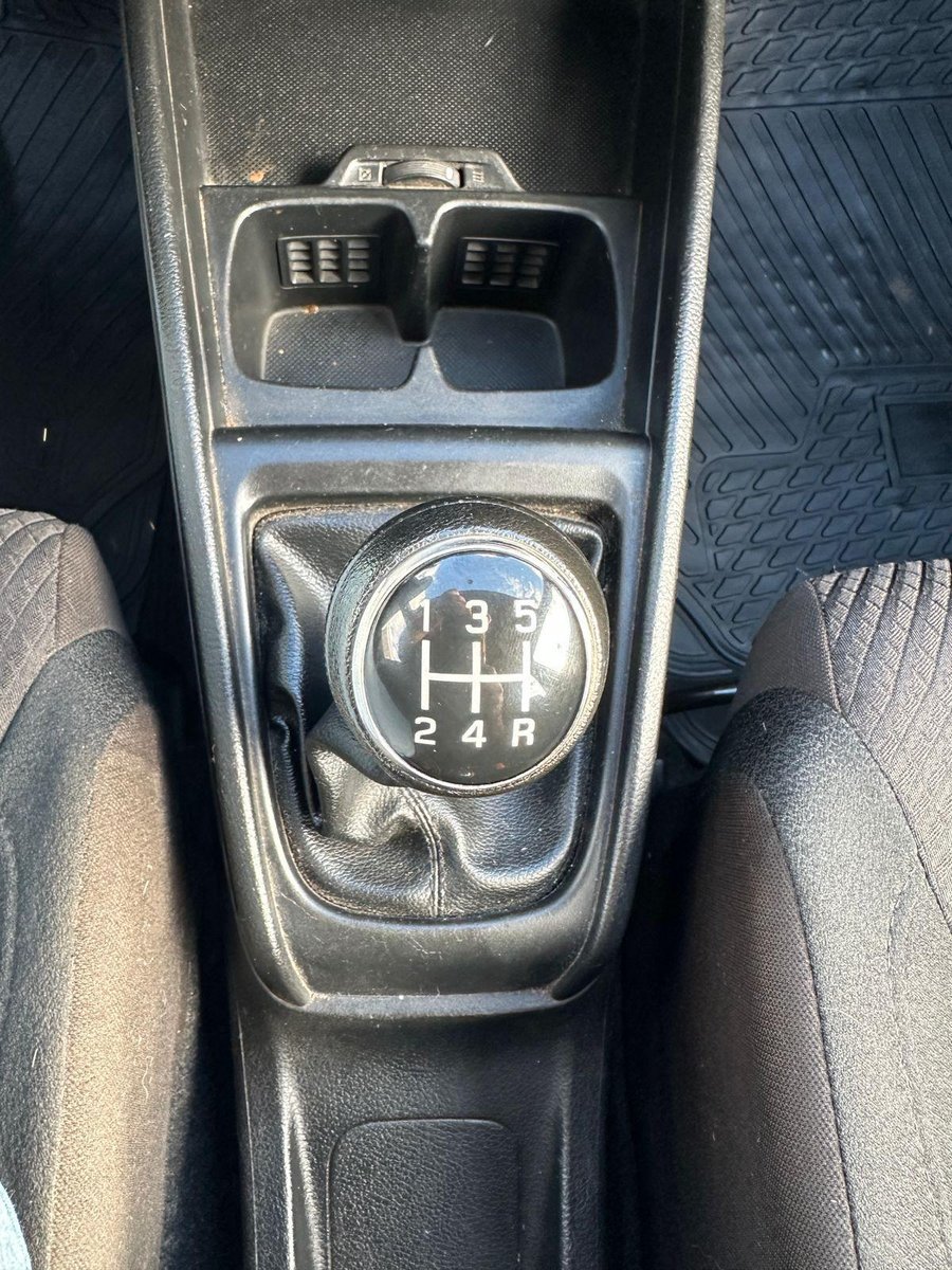 Suzuki Ertiga 2022 - Imagen 16 de 19