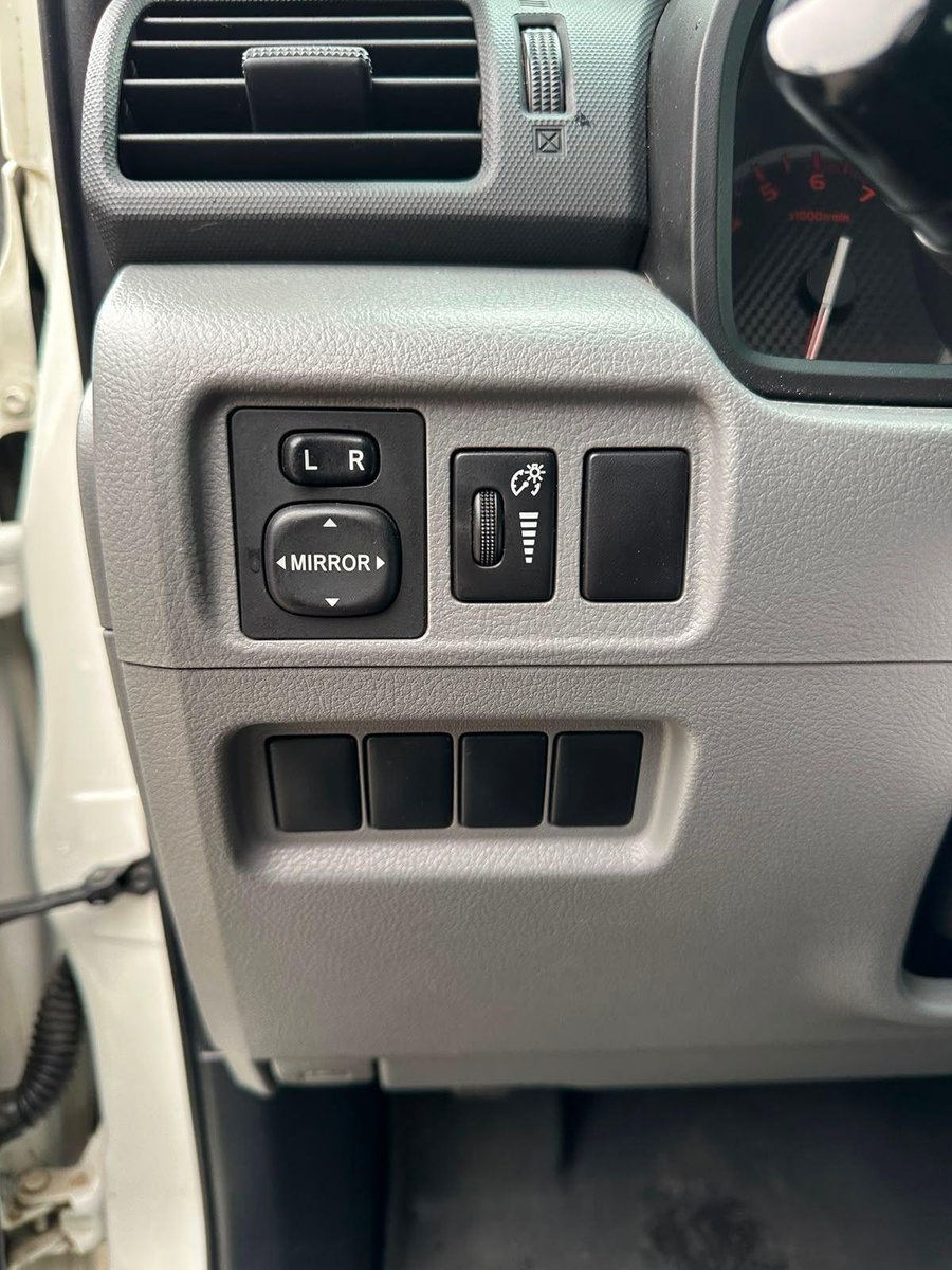 Toyota 4RUNNER 2012 - Imagen 11 de 19