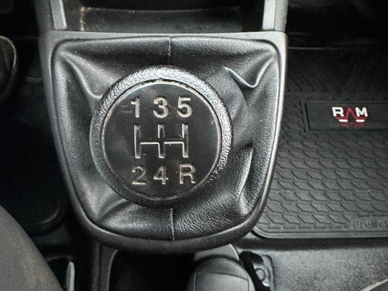 RAM VAN700 2022 - Imagen 16 de 20