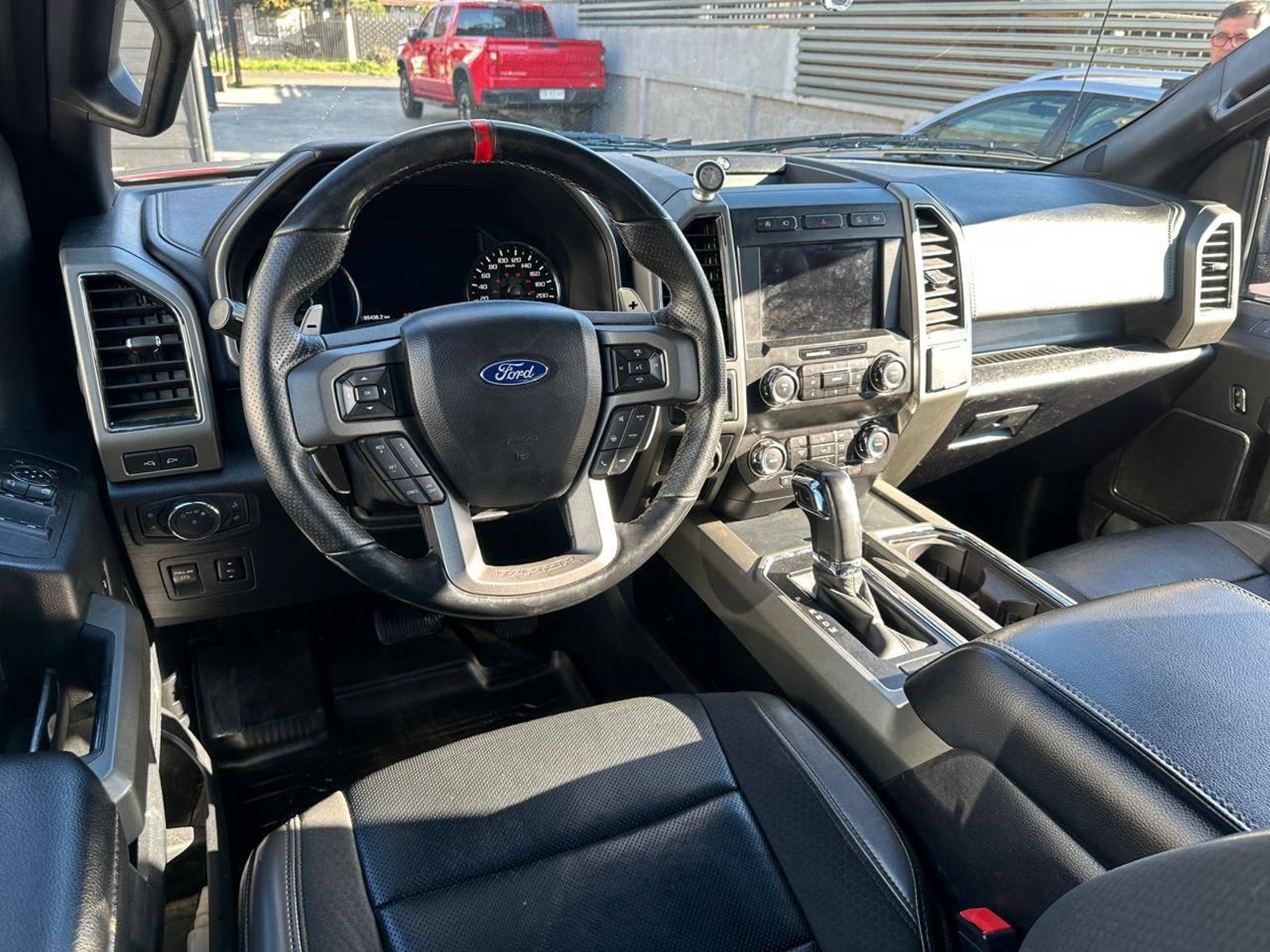 Ford F-150 2020 - Imagen 17 de 19