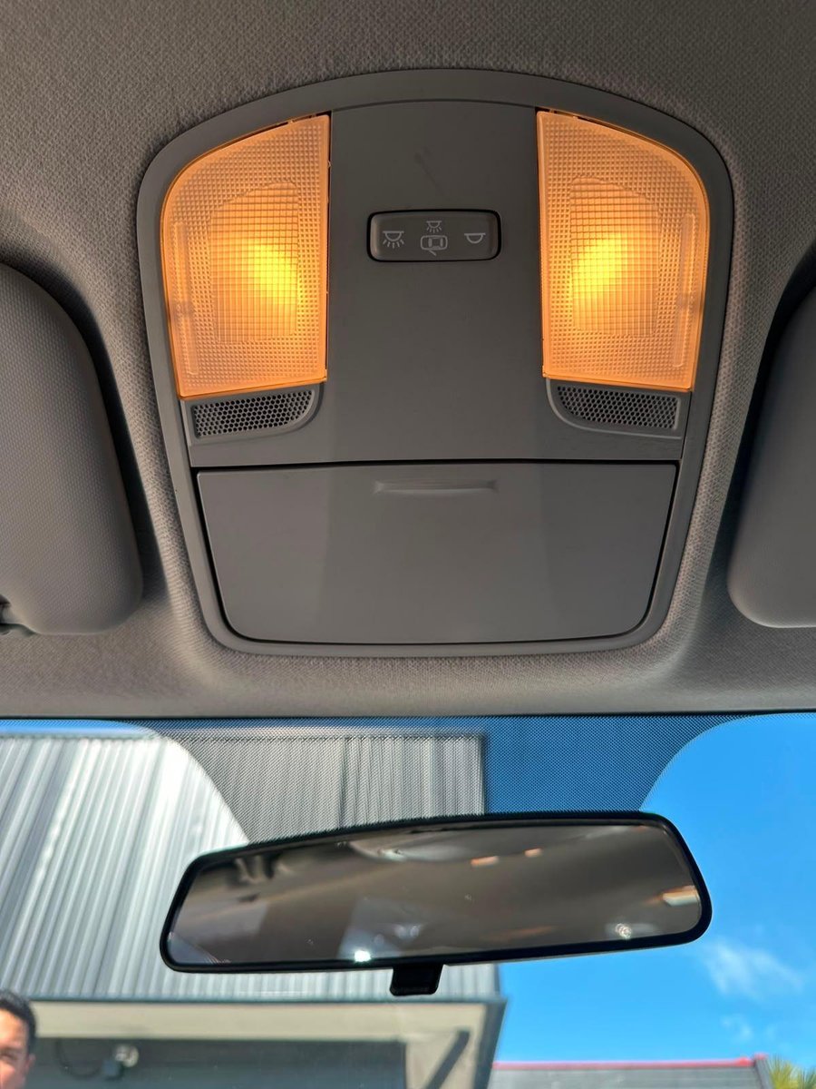 Kia RIO 5 2019 - Imagen 14 de 19