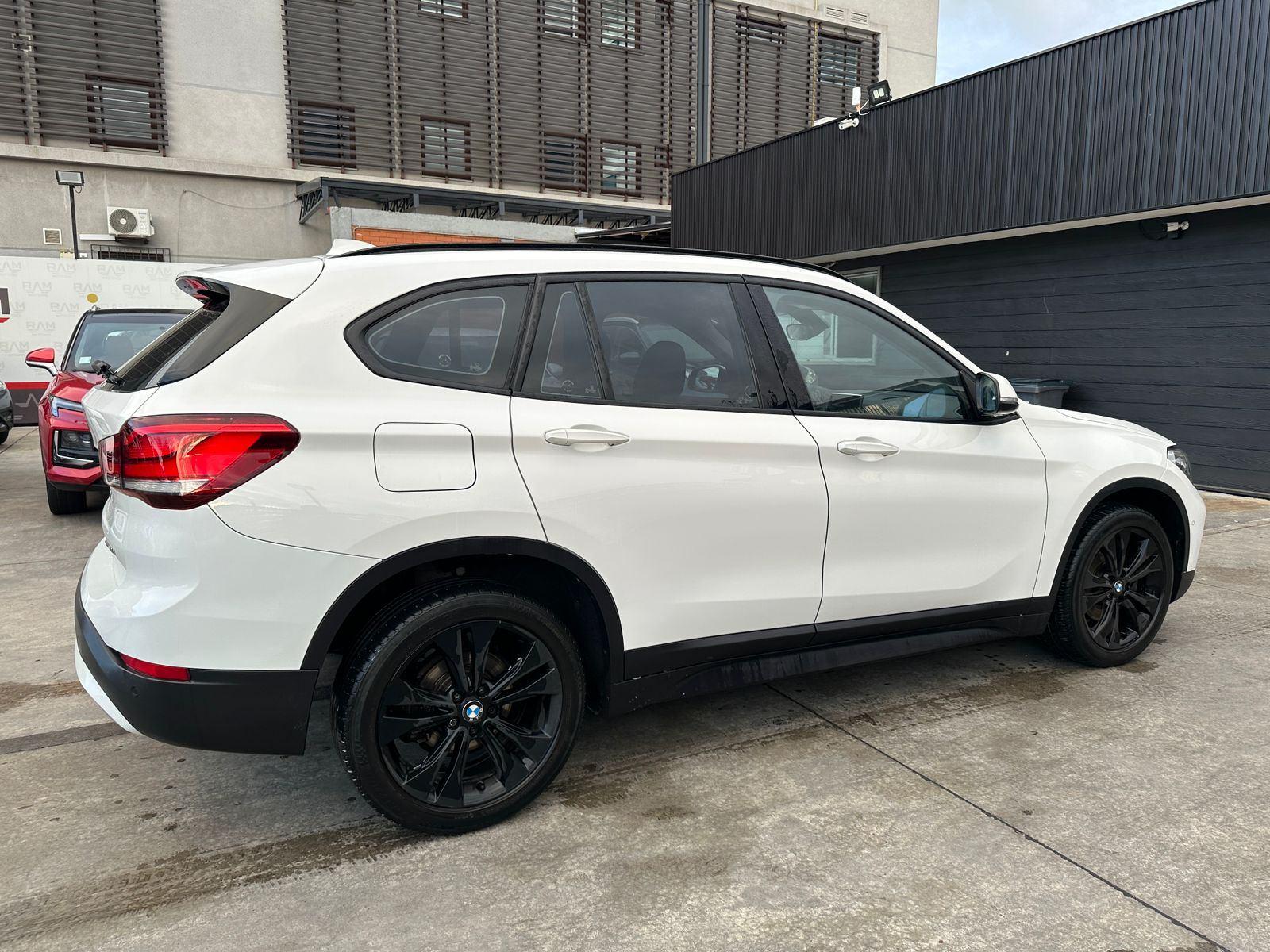 BMW X1 2020 - Foto 4 de 18