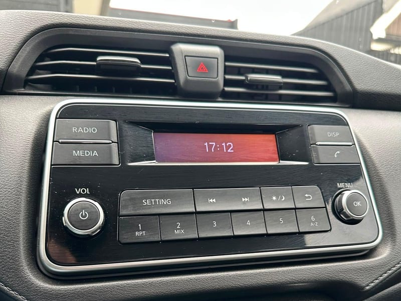 Nissan VERSA 2022 - Imagen 15 de 19