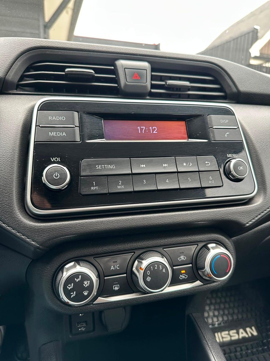 Nissan VERSA 2022 - Imagen 15 de 19