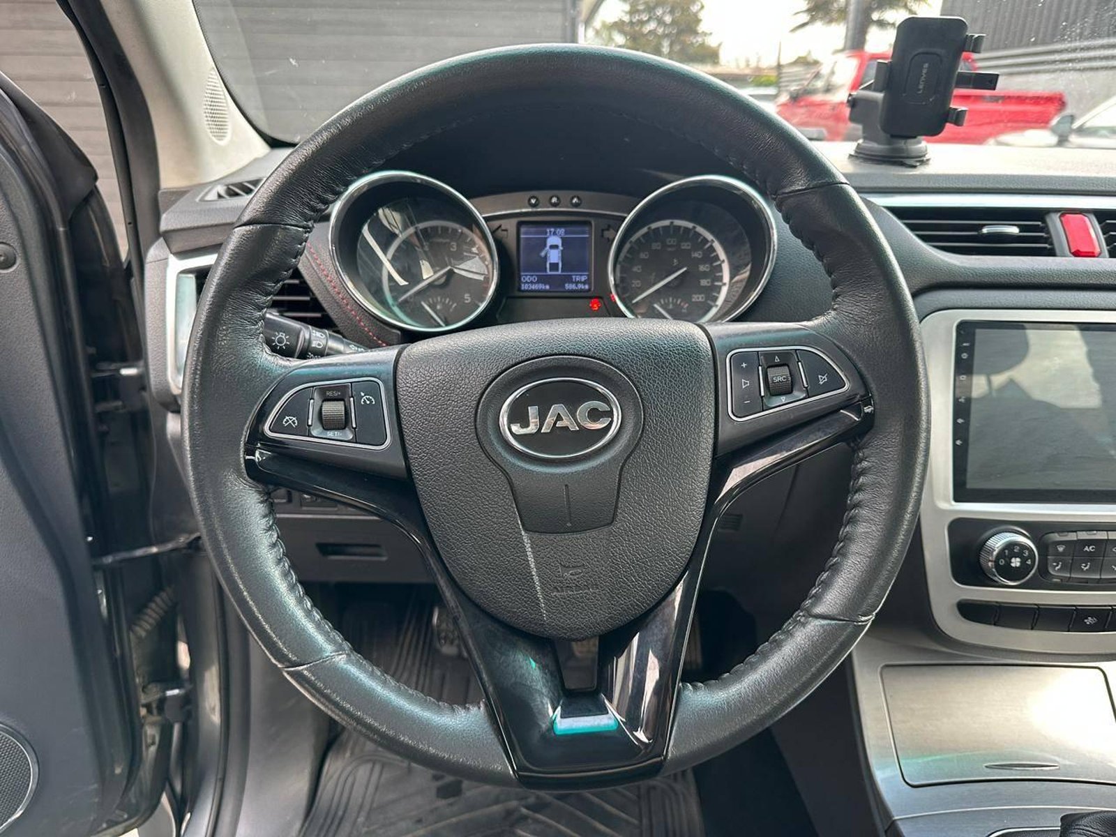 JAC T8 2.0 D/C 2022 - Imagen 12 de 19