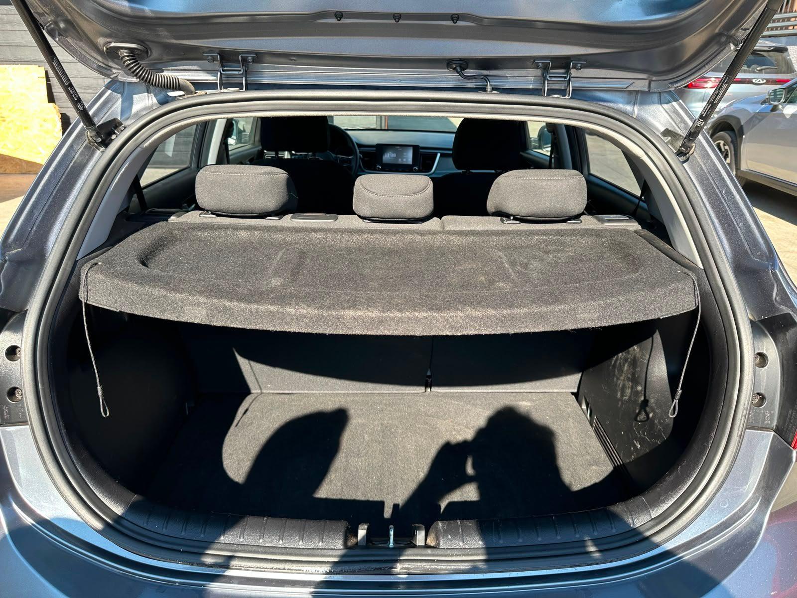Kia RIO 5 2019 - Imagen 18 de 19