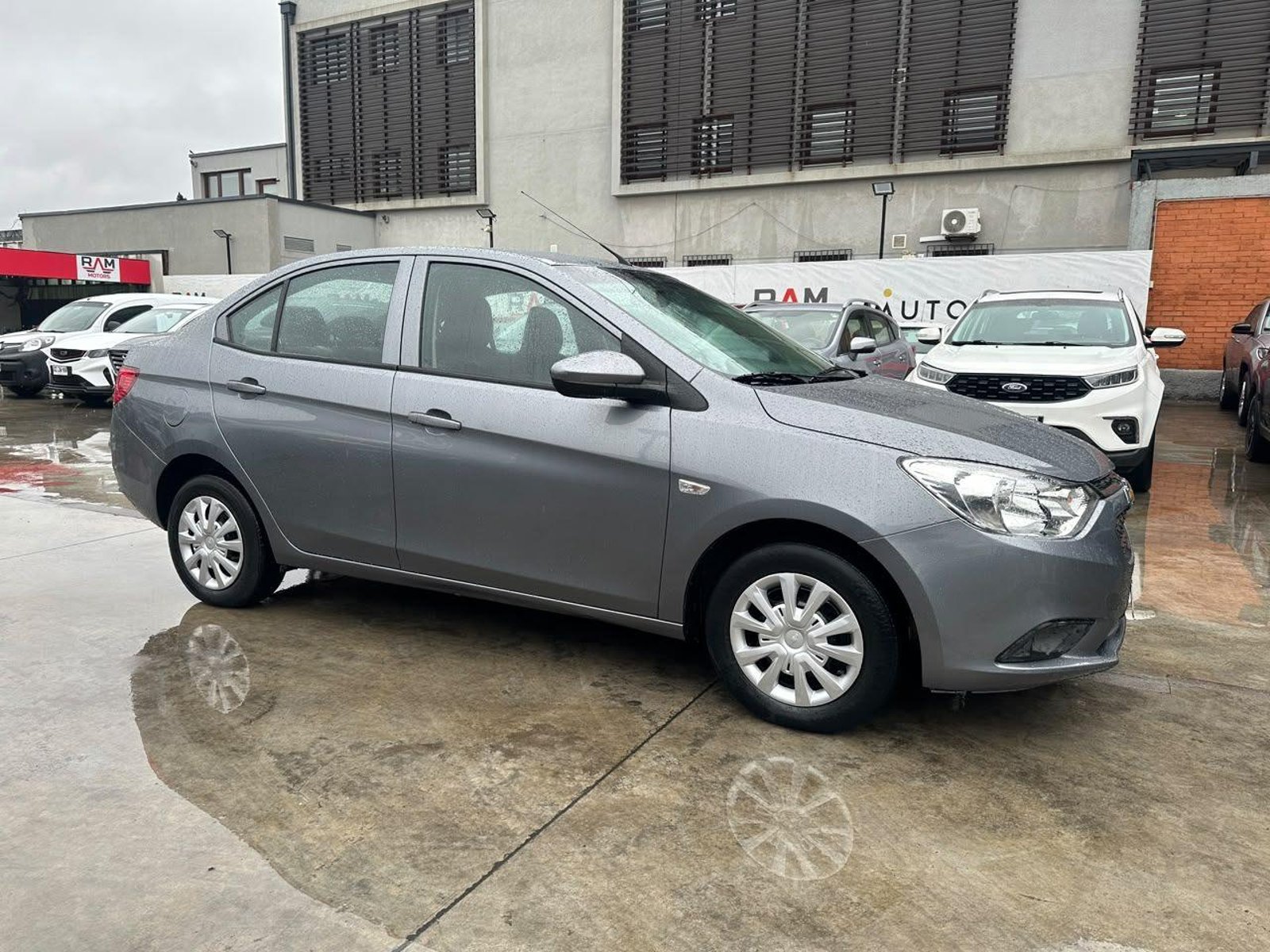 Chevrolet SAIL 2022 - Foto 3 de 18