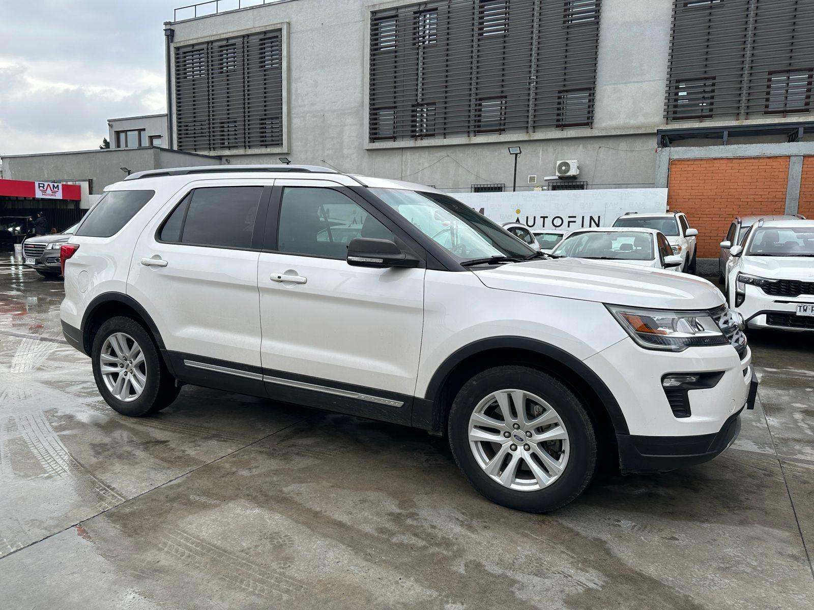 Ford EXPLORER 2019 - Foto 3 de 17