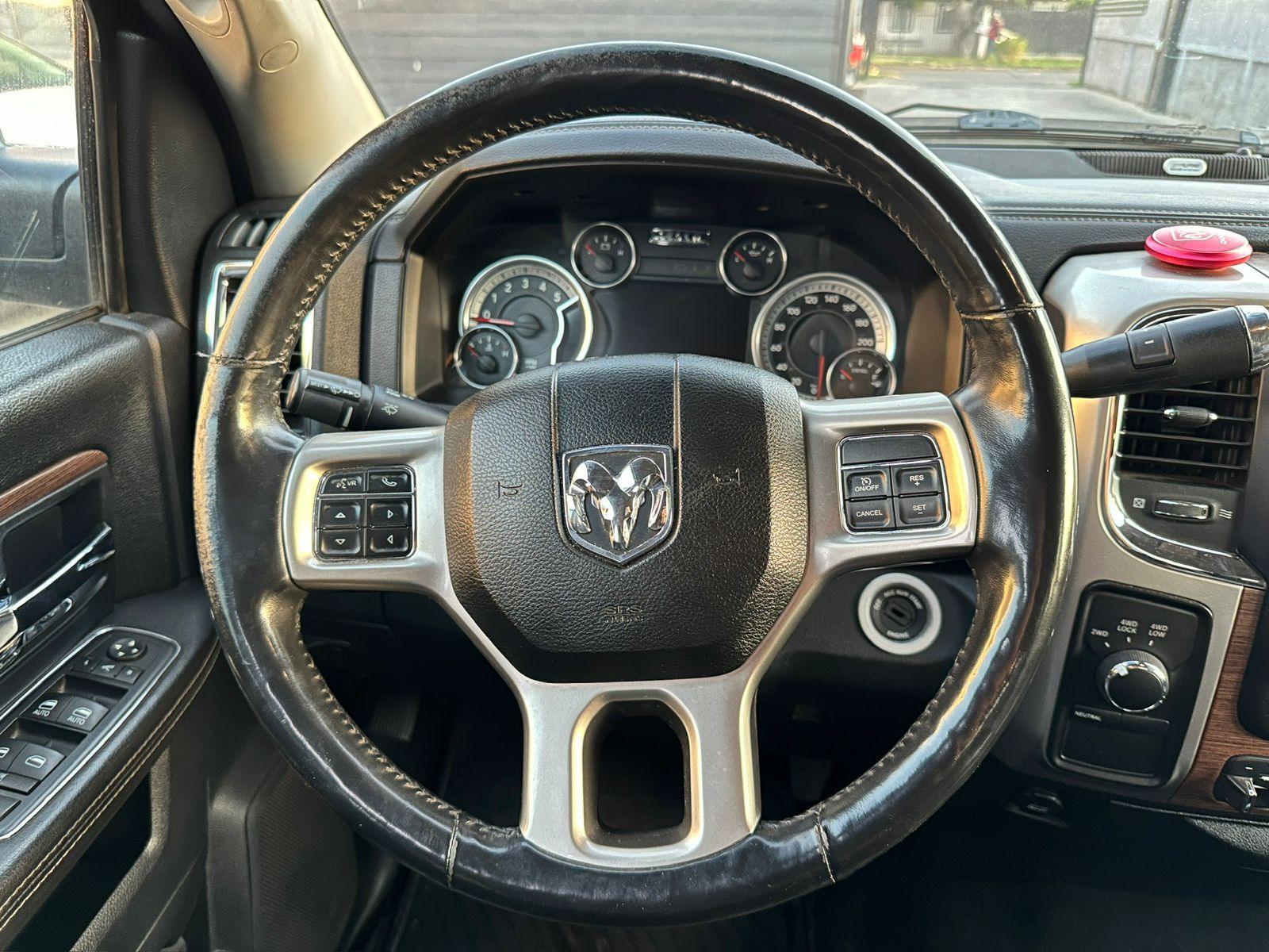 Dodge RAM 2500 2017 - Imagen 12 de 18