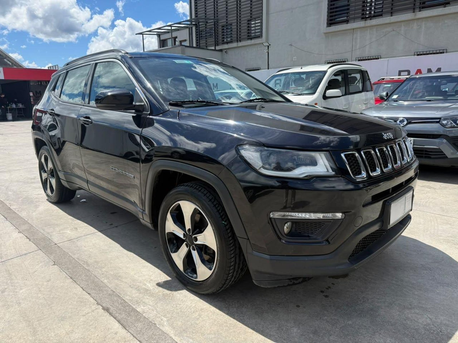 Jeep COMPASS 2020 - Foto 3 de 15