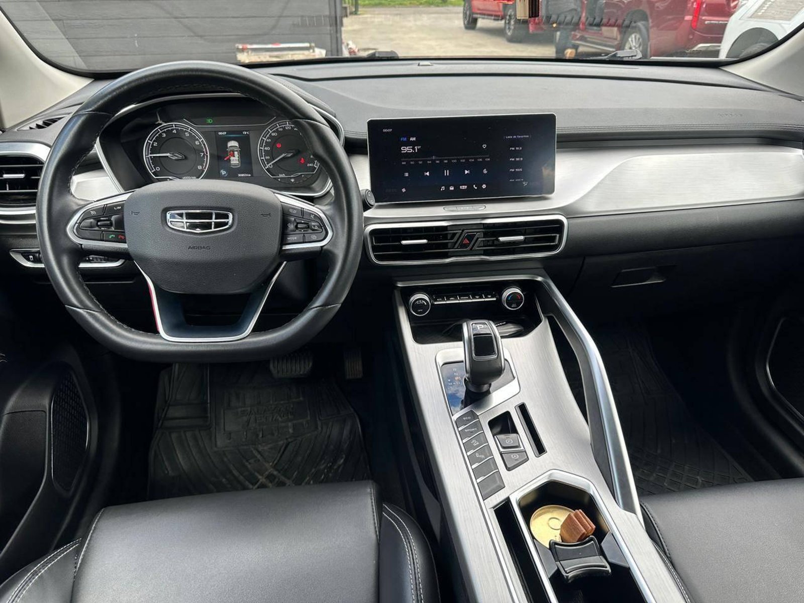 Geely COOLRAY 2022 - Imagen 8 de 19