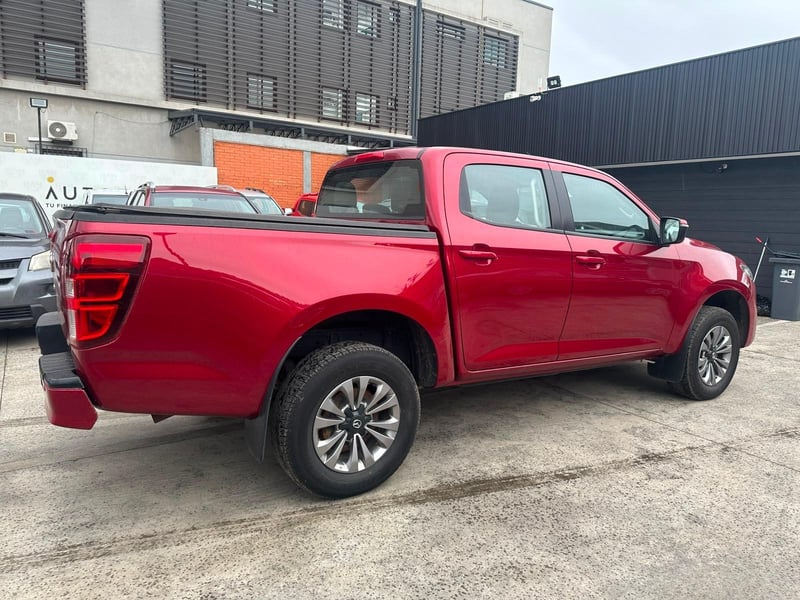 Mazda BT - 50 2022 - Imagen 4 de 18