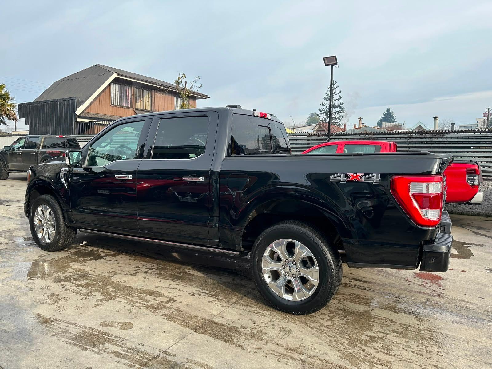 Ford F150 PLATINIUM 4X4 3.5 AT 2023 - Imagen 6 de 19