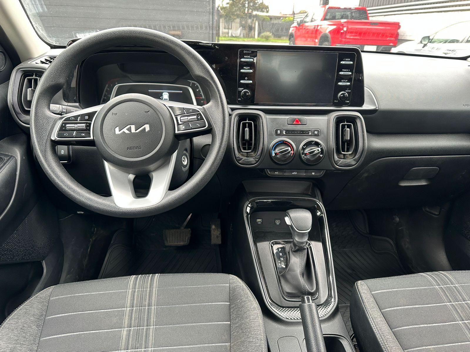 Kia SONET 2025 - Imagen 8 de 18