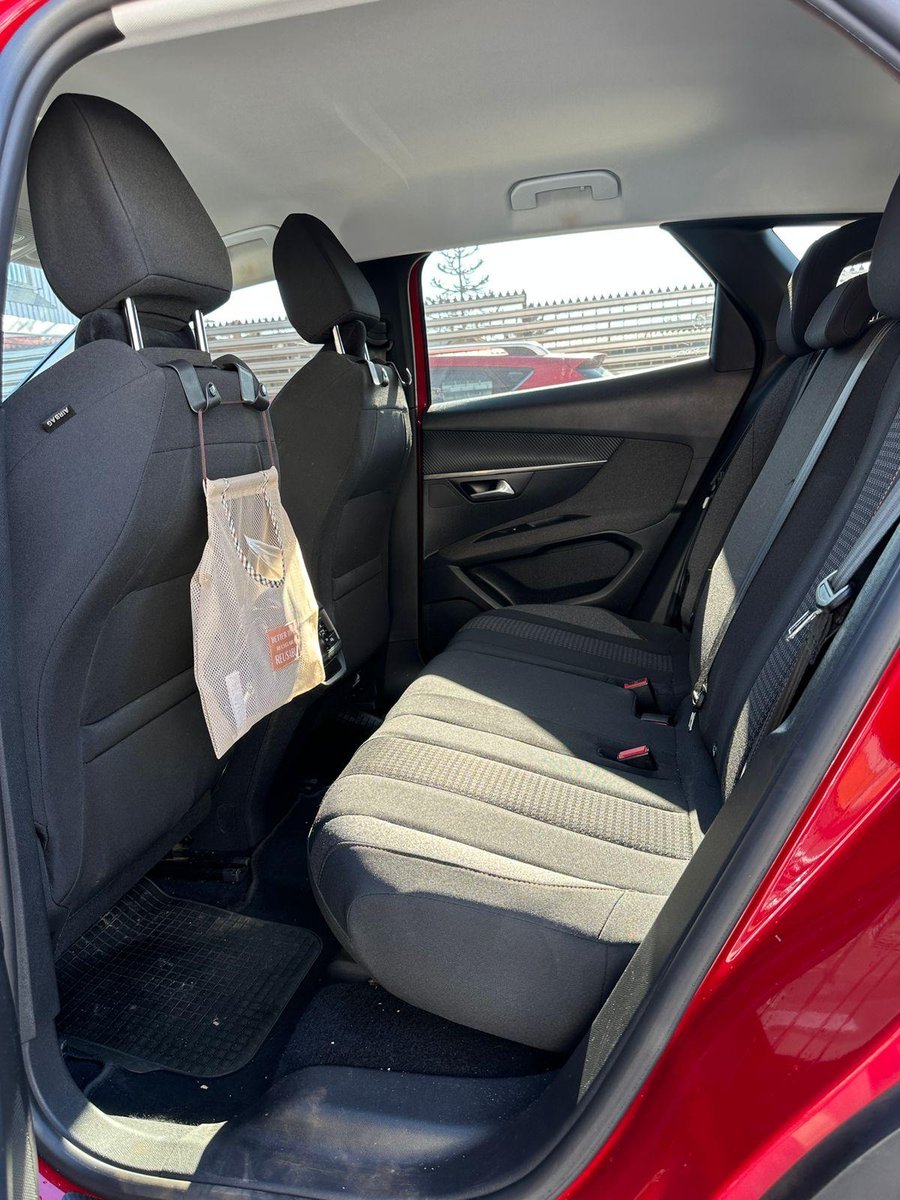 Peugeot 3008 2022 - Imagen 9 de 19