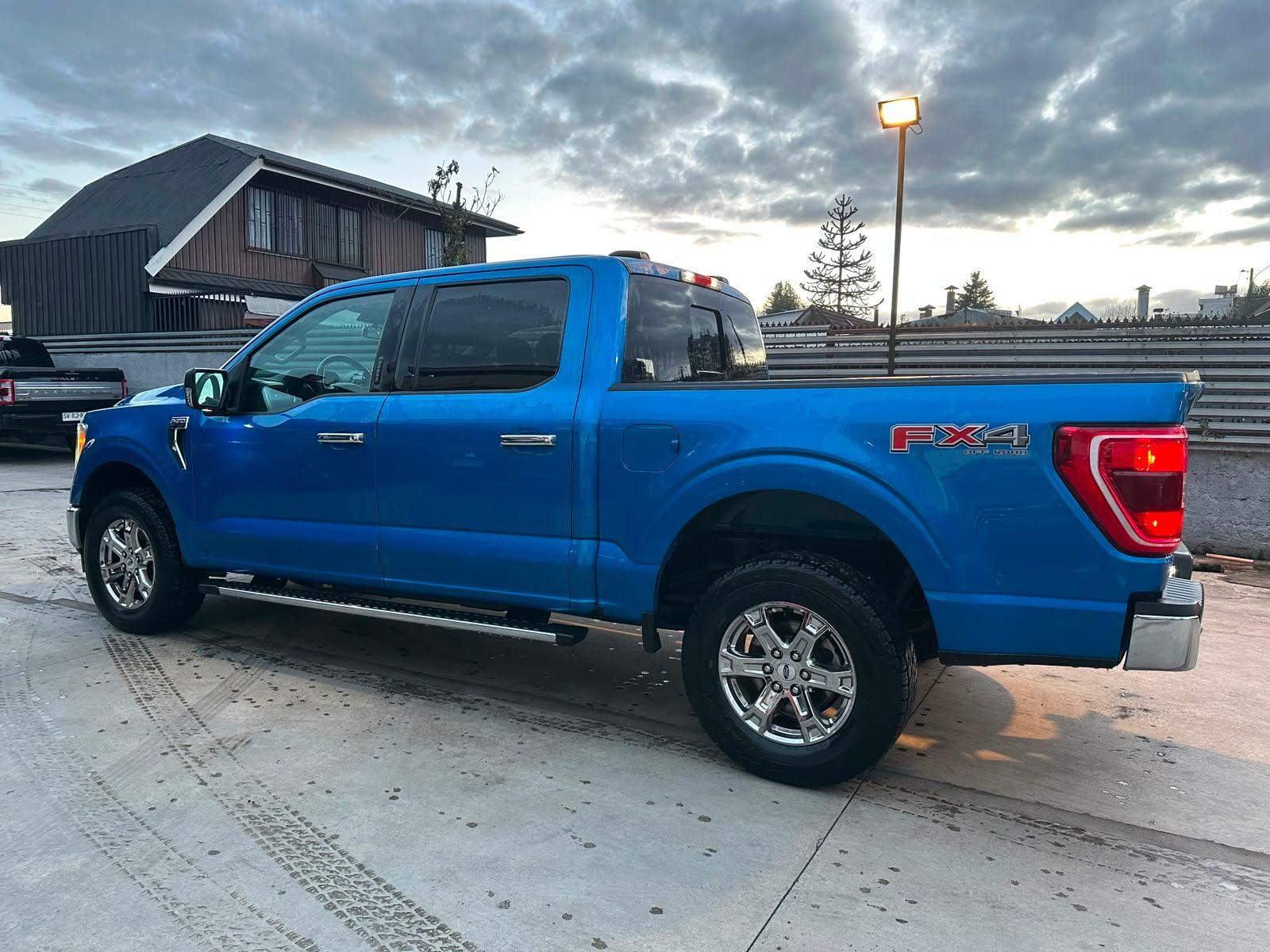 Ford F150 XLT 5.0 AUT 4X4 2022 - Imagen 6 de 19