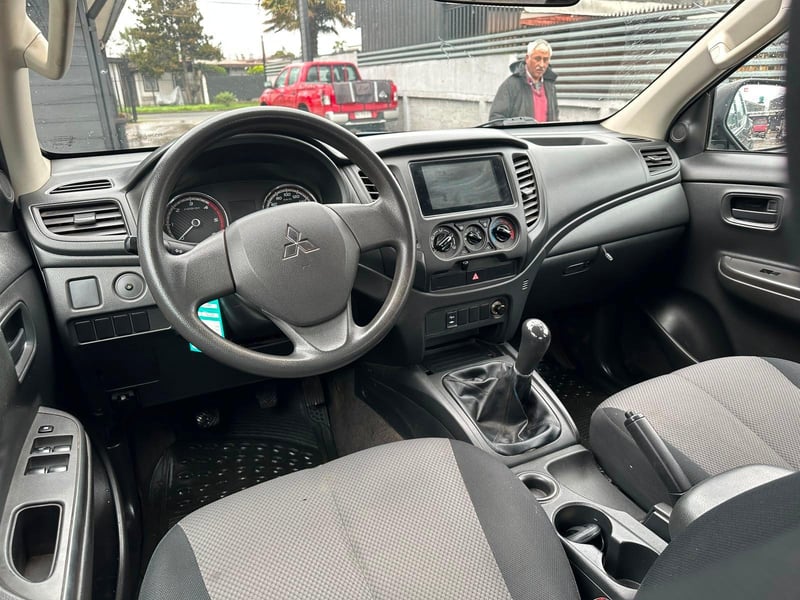 Mitsubishi L200 2020 - Imagen 16 de 18