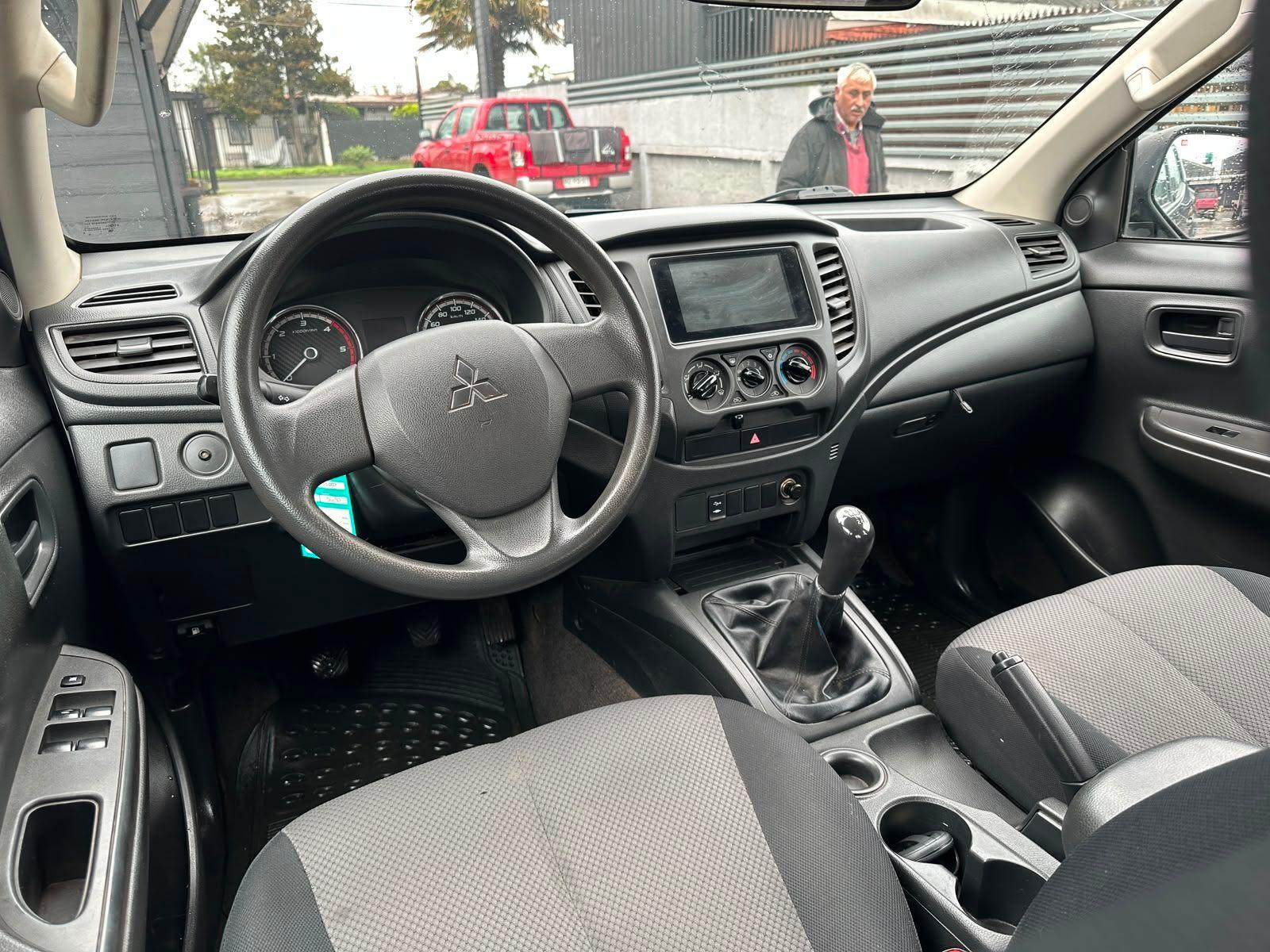 Mitsubishi L200 2020 - Imagen 16 de 18