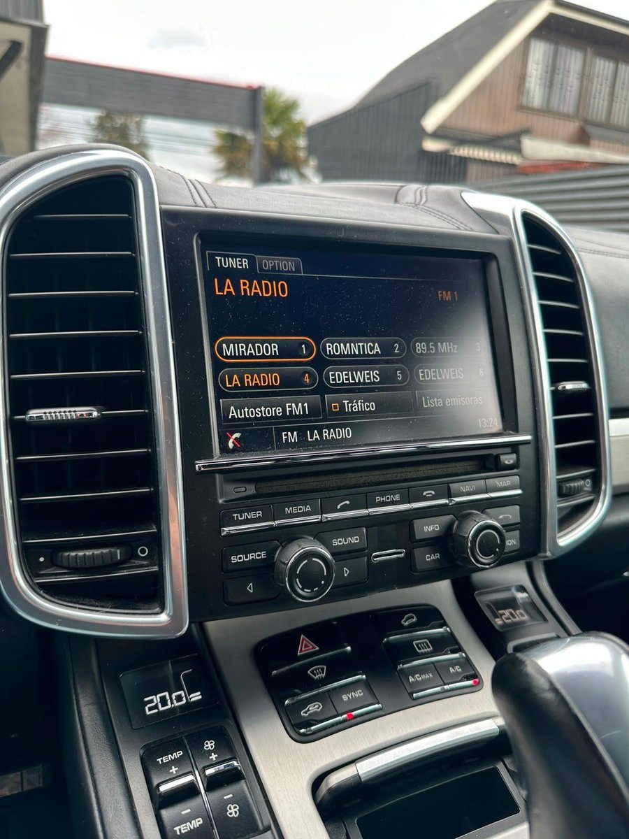 Porsche CAYENNE 2014 - Imagen 15 de 19