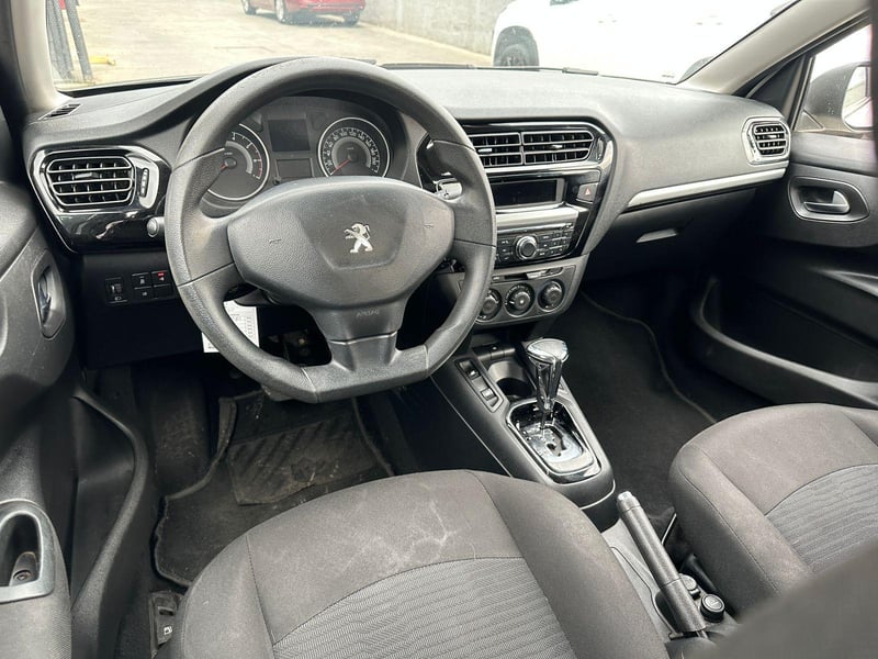 Peugeot 301 2017 - Imagen 17 de 19