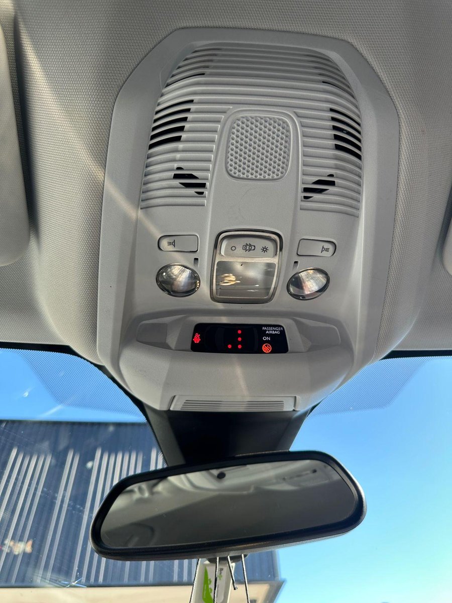 Peugeot 3008 2022 - Imagen 14 de 19