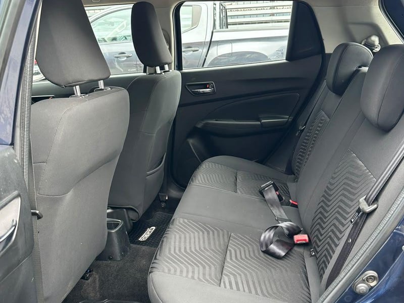 Suzuki SWIFT 2021 - Imagen 9 de 18