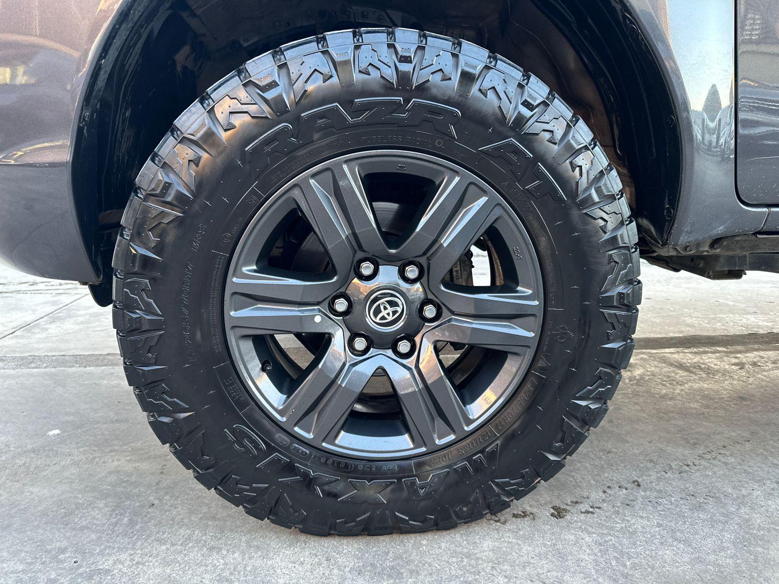 Toyota HILUX 2023 - Imagen 19 de 19