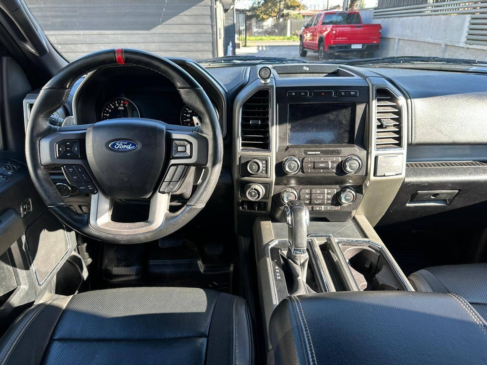 Ford F-150 2020 - Imagen 8 de 19