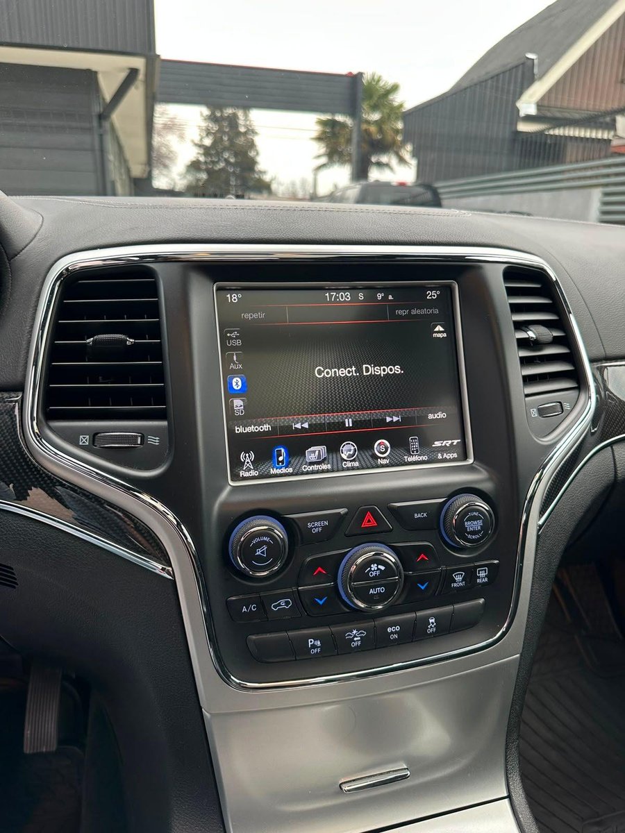 Jeep GRAND CHEROKEE 6.4 AUT 2014 - Imagen 15 de 19