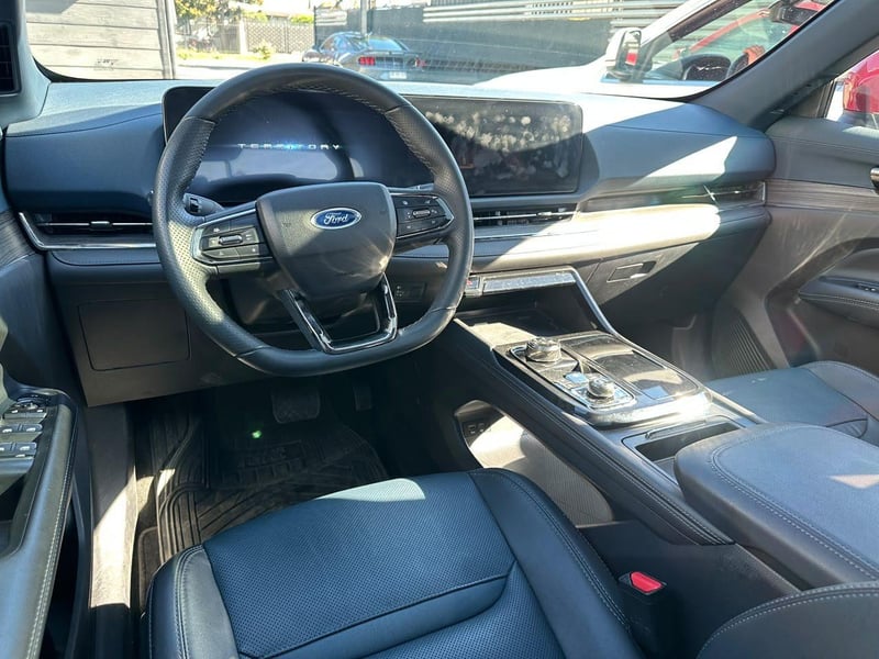 Ford TERRITORY 2024 - Imagen 17 de 19