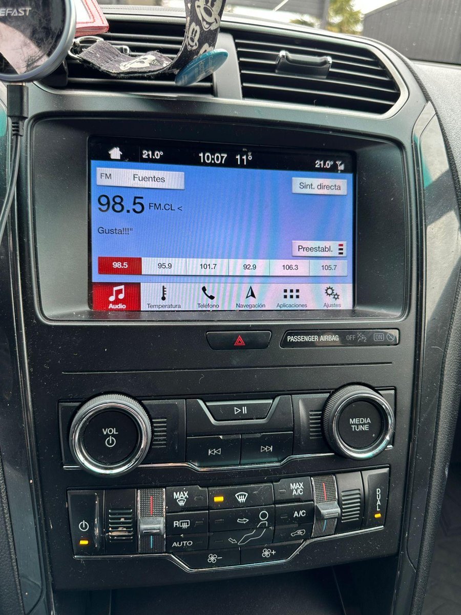 Ford EXPLORER 2019 - Imagen 15 de 17