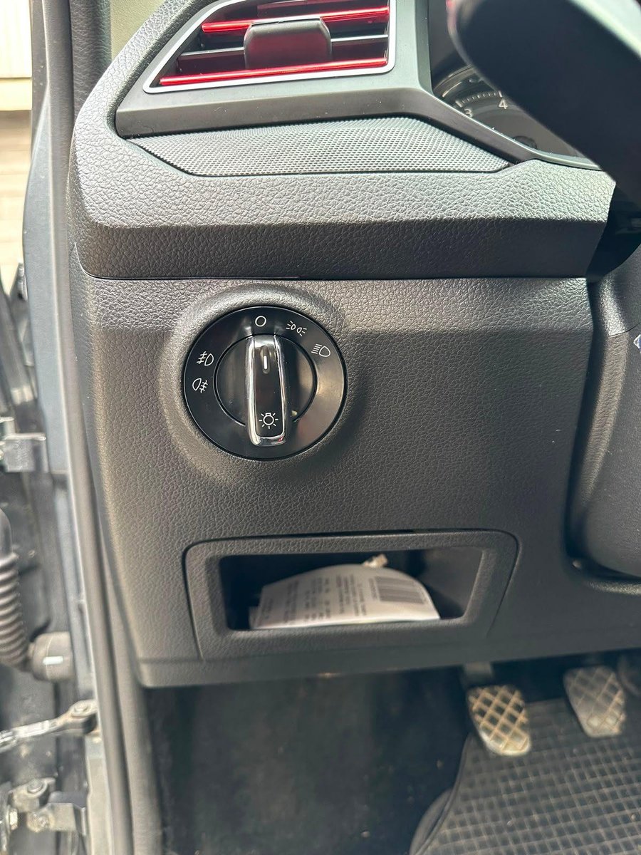 Volkswagen VOYAGE 2022 - Imagen 11 de 18