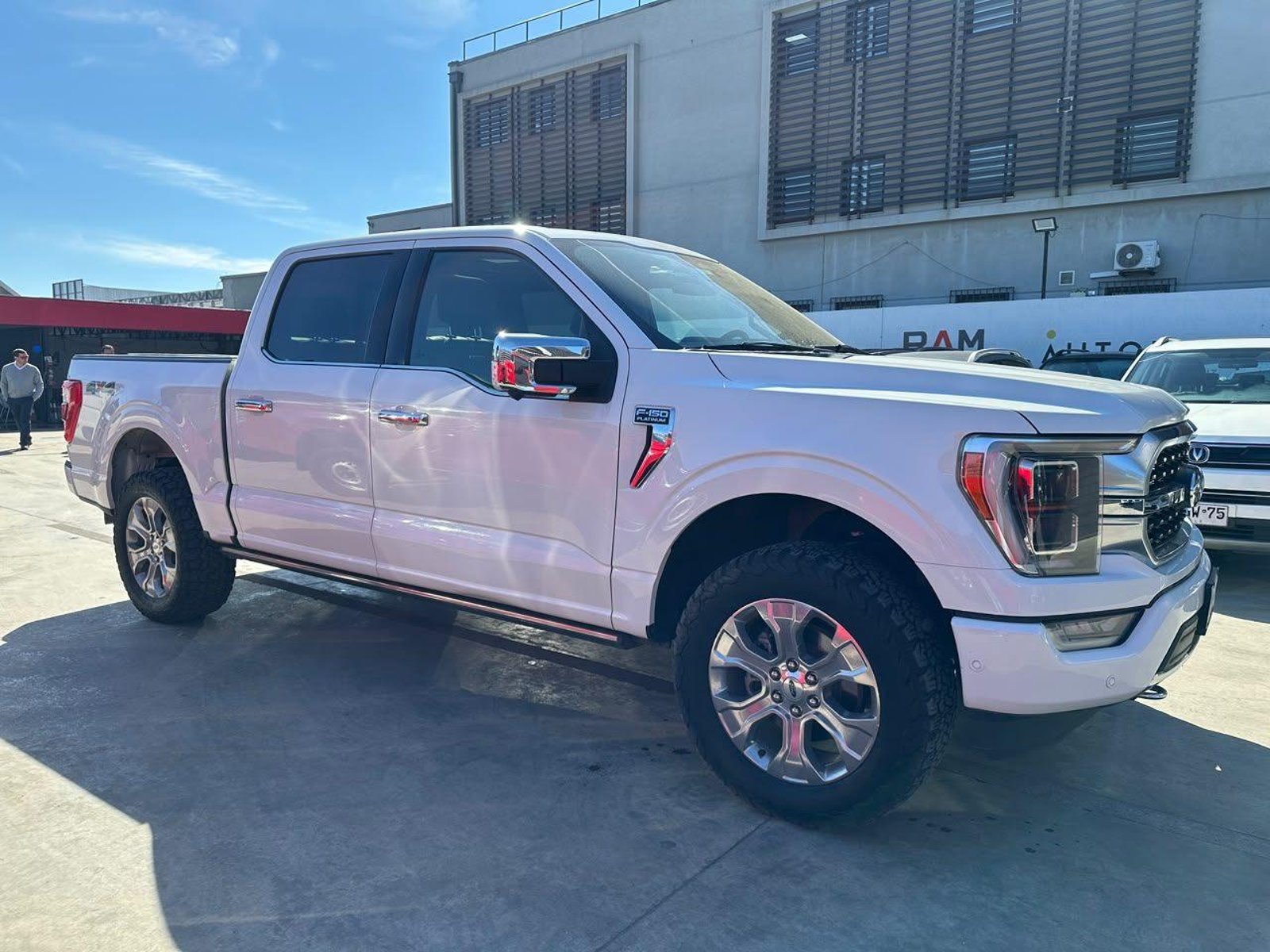 Ford F150 2023 - Foto 3 de 19