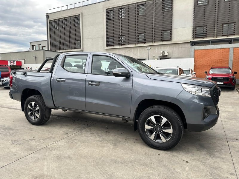 Changan HUNTER 2025 - Imagen 3 de 19