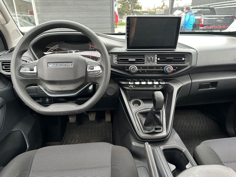 Changan HUNTER 2025 - Imagen 8 de 19