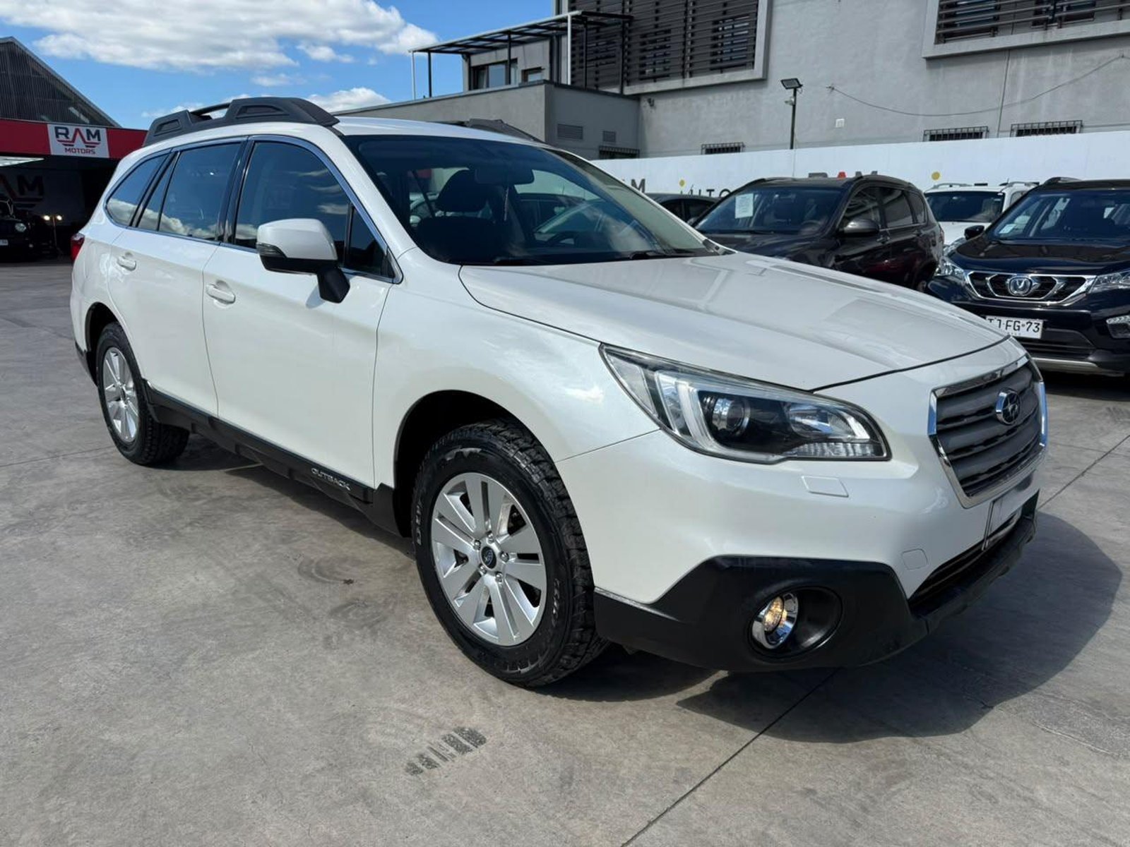 Subaru OUTBACK 2017 - Foto 3 de 17