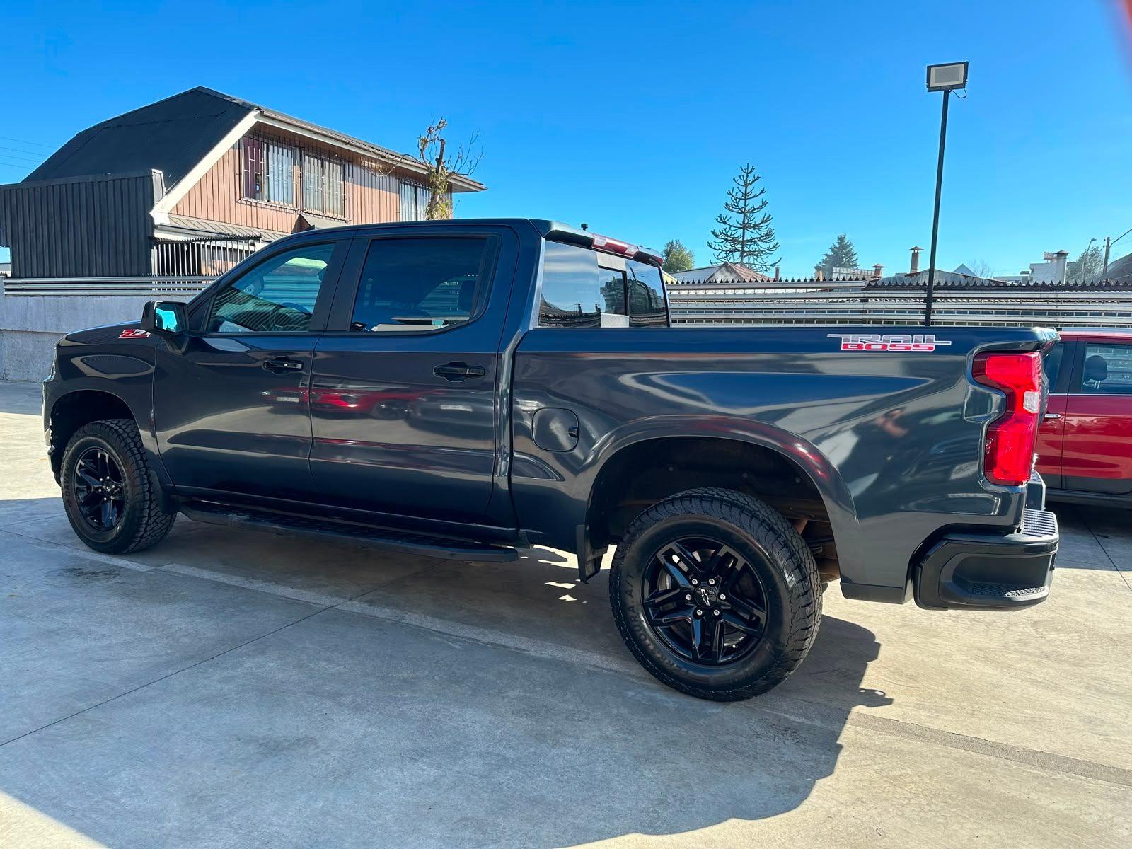 Chevrolet SILVERADO 2021 - Imagen 6 de 19