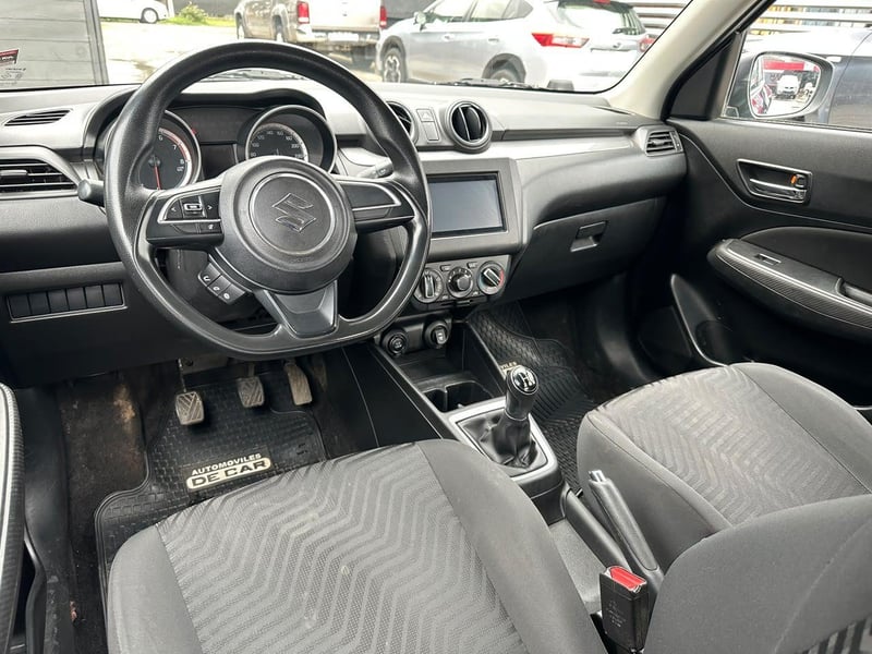 Suzuki SWIFT 2021 - Imagen 16 de 18
