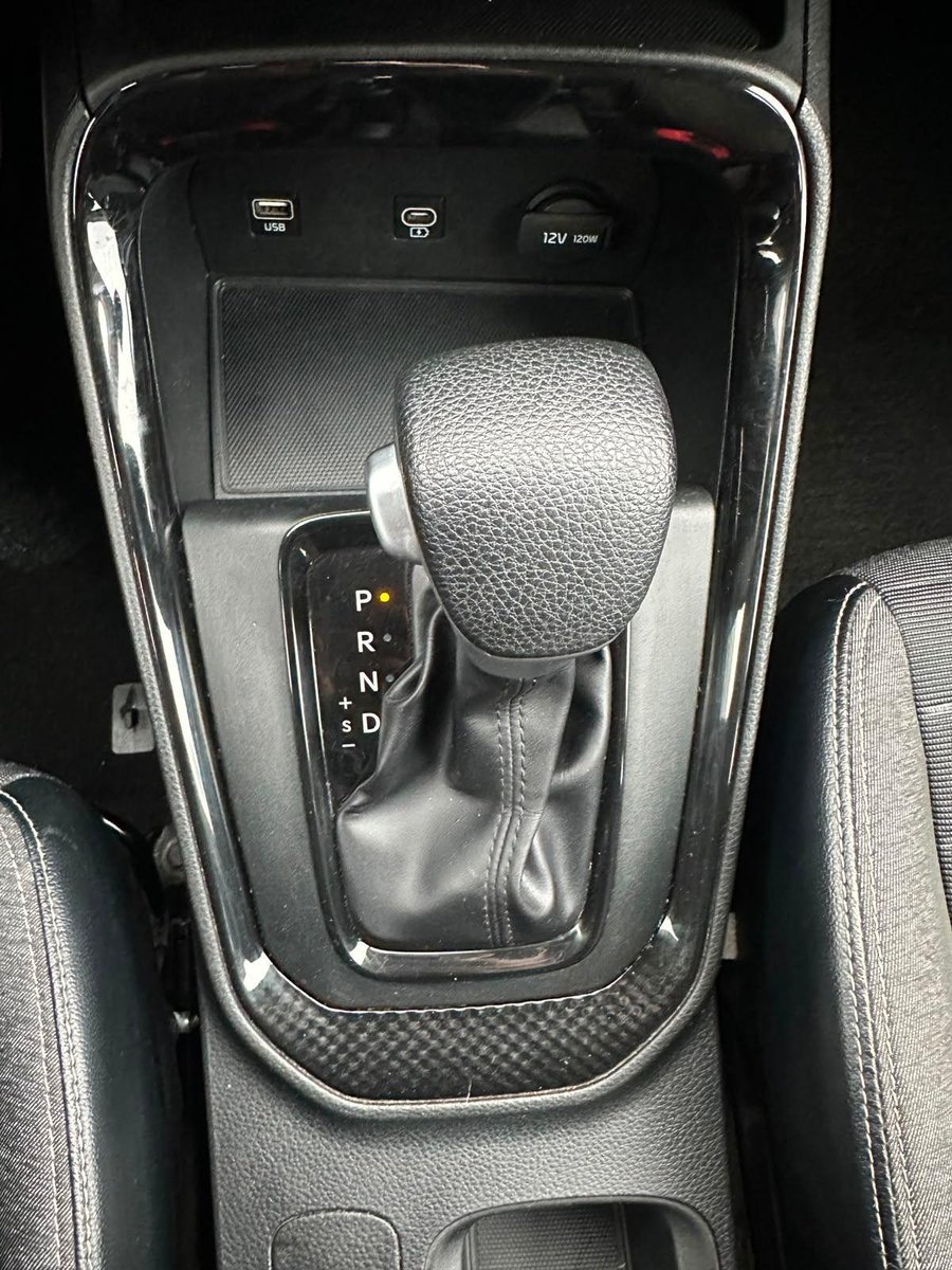 Kia SONET 2025 - Imagen 15 de 18