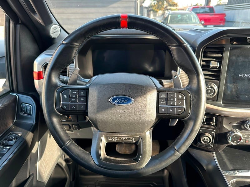 Ford F-150 2022 - Imagen 12 de 19