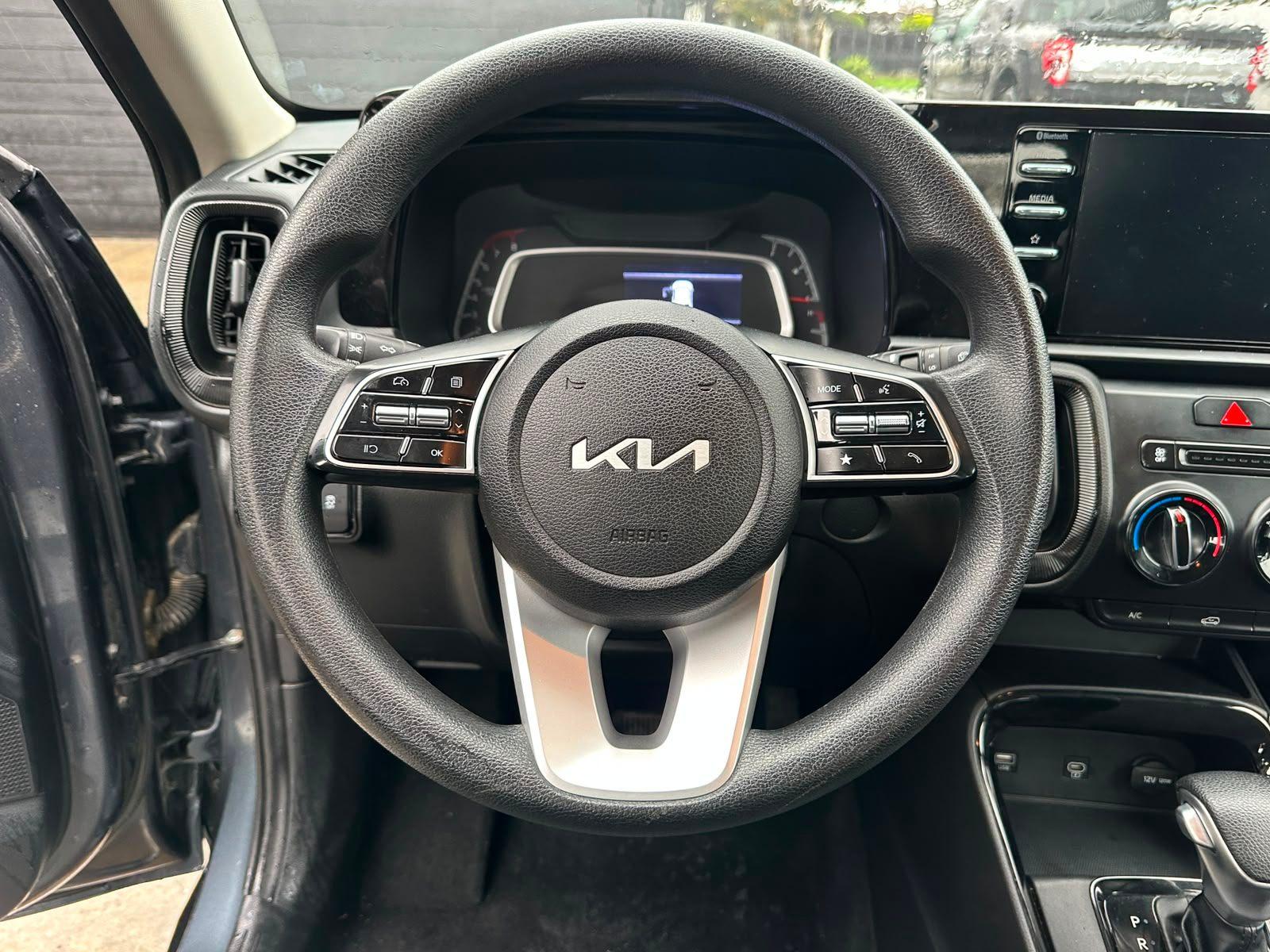 Kia SONET 2025 - Imagen 11 de 18